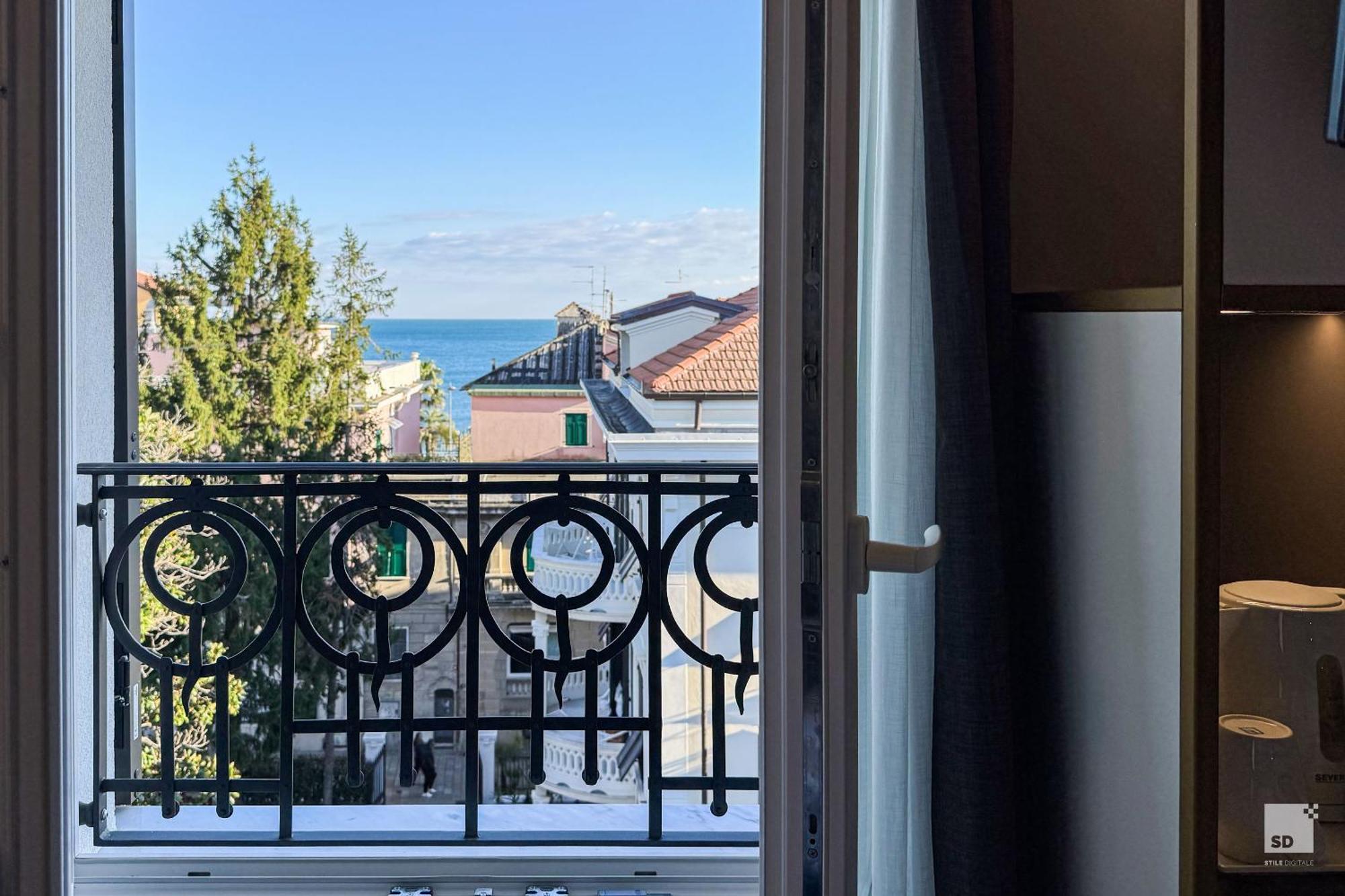 Hotel Villa Elena ヴァラッツェ エクステリア 写真