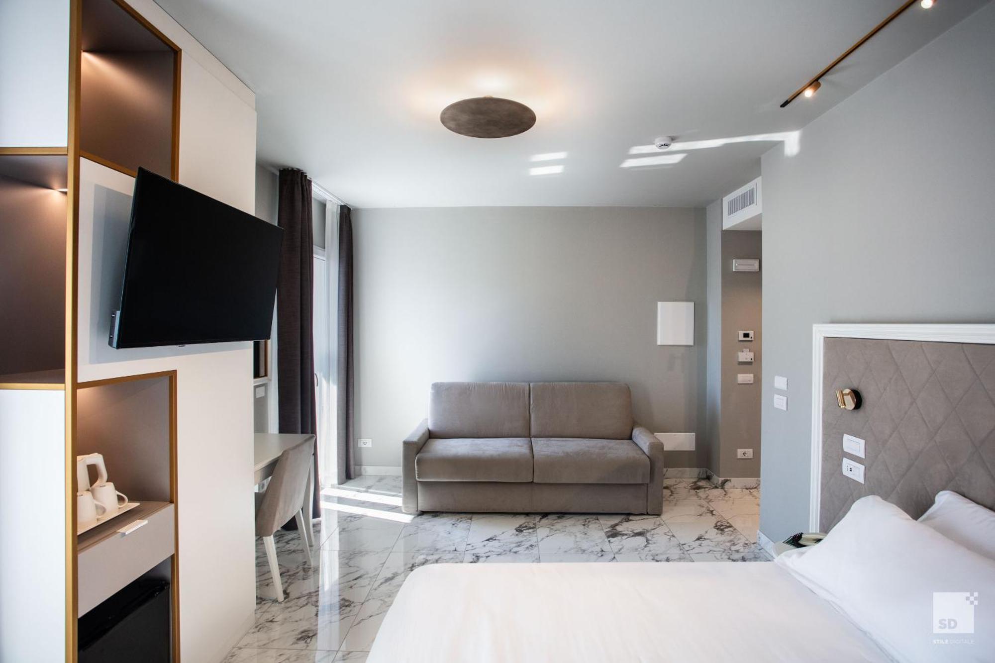 Hotel Villa Elena ヴァラッツェ エクステリア 写真